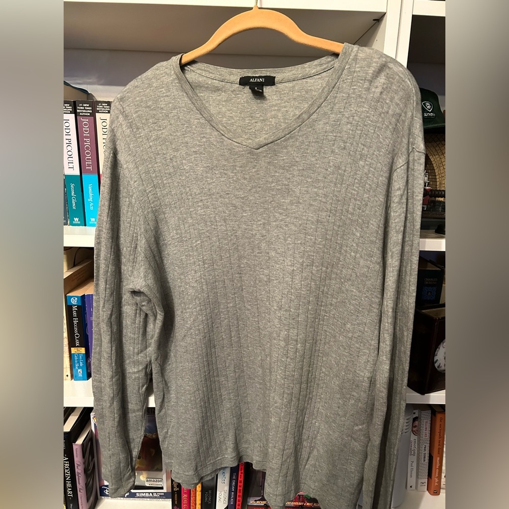Alfani Gray Long Sleeve Pullover Sweater